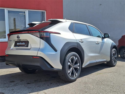 Toyota bZ4X Vorführwagen