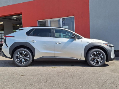 Toyota bZ4X Vorführwagen