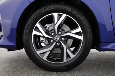 Toyota Yaris Vorführwagen