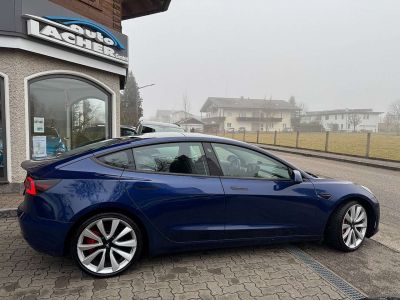 Tesla Model 3 Gebrauchtwagen