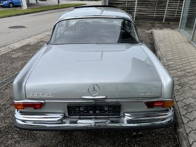 Mercedes-Benz 280 SE COUPE Oldtimer