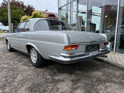 Mercedes-Benz 280 SE COUPE Oldtimer