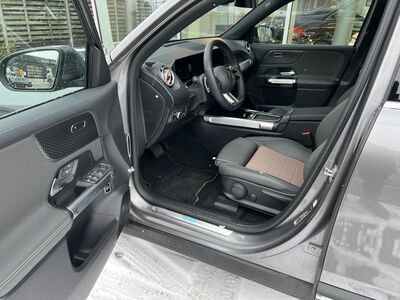 Mercedes-Benz EQB Gebrauchtwagen Mercedes-Benz EQB Gebrauchtwagen