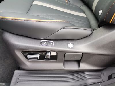 DFSK/DFM/FORTHING 4 U-Tour Neuwagen DFSK/DFM/FORTHING 4 U-Tour Neuwagen