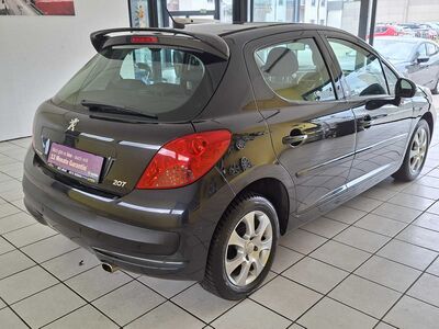 Peugeot 207 Gebrauchtwagen Peugeot 207 Gebrauchtwagen