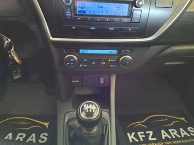 Toyota Auris Gebrauchtwagen Toyota Auris Gebrauchtwagen