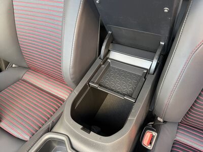 Suzuki Across Jahreswagen Suzuki Across Jahreswagen