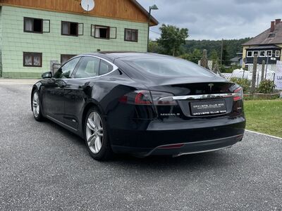 Tesla Model S Gebrauchtwagen