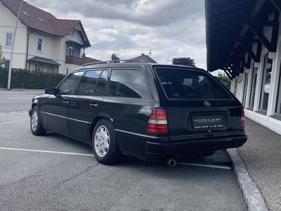 Mercedes-Benz E-Klasse Gebrauchtwagen Mercedes-Benz E-Klasse Gebrauchtwagen