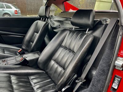 Ferrari 328 GTB/GTS Gebrauchtwagen Ferrari 328 GTB/GTS Gebrauchtwagen