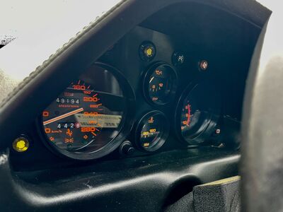 Ferrari 328 GTB/GTS Gebrauchtwagen Ferrari 328 GTB/GTS Gebrauchtwagen