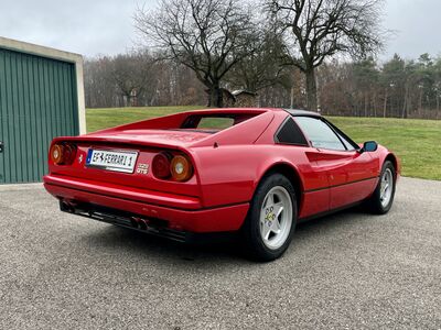 Ferrari 328 GTB/GTS Gebrauchtwagen Ferrari 328 GTB/GTS Gebrauchtwagen