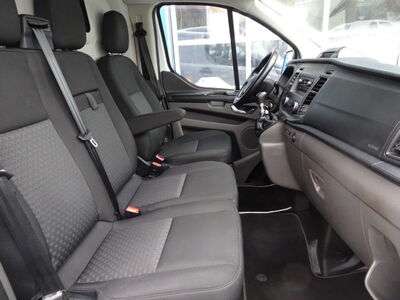 Ford Transit Custom Gebrauchtwagen