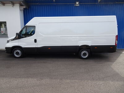 Iveco Daily Gebrauchtwagen Iveco Daily Gebrauchtwagen