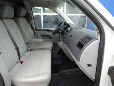 VW Transporter T5 Gebrauchtwagen VW Transporter T5 Gebrauchtwagen