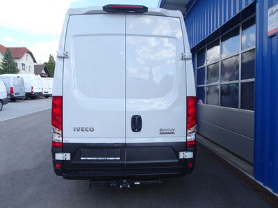 Iveco Daily Gebrauchtwagen Iveco Daily Gebrauchtwagen
