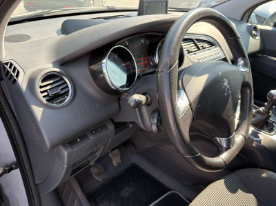 Peugeot 5008 Gebrauchtwagen
