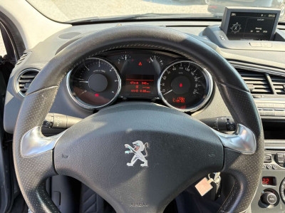Peugeot 5008 Gebrauchtwagen