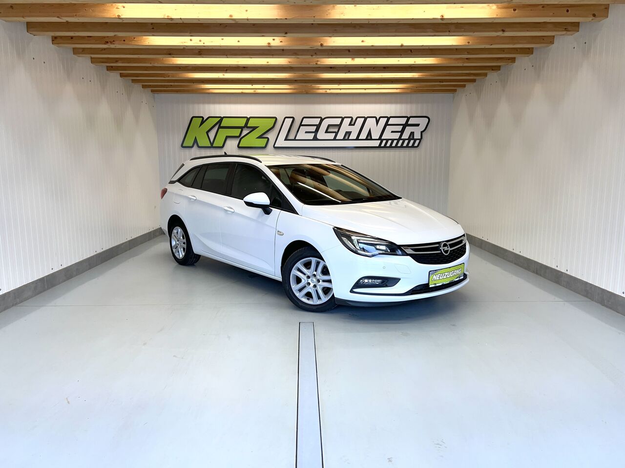 Opel Astra ST 1,6 ''Edition'' NAVI*PDC*beh-LKRD/SITZE