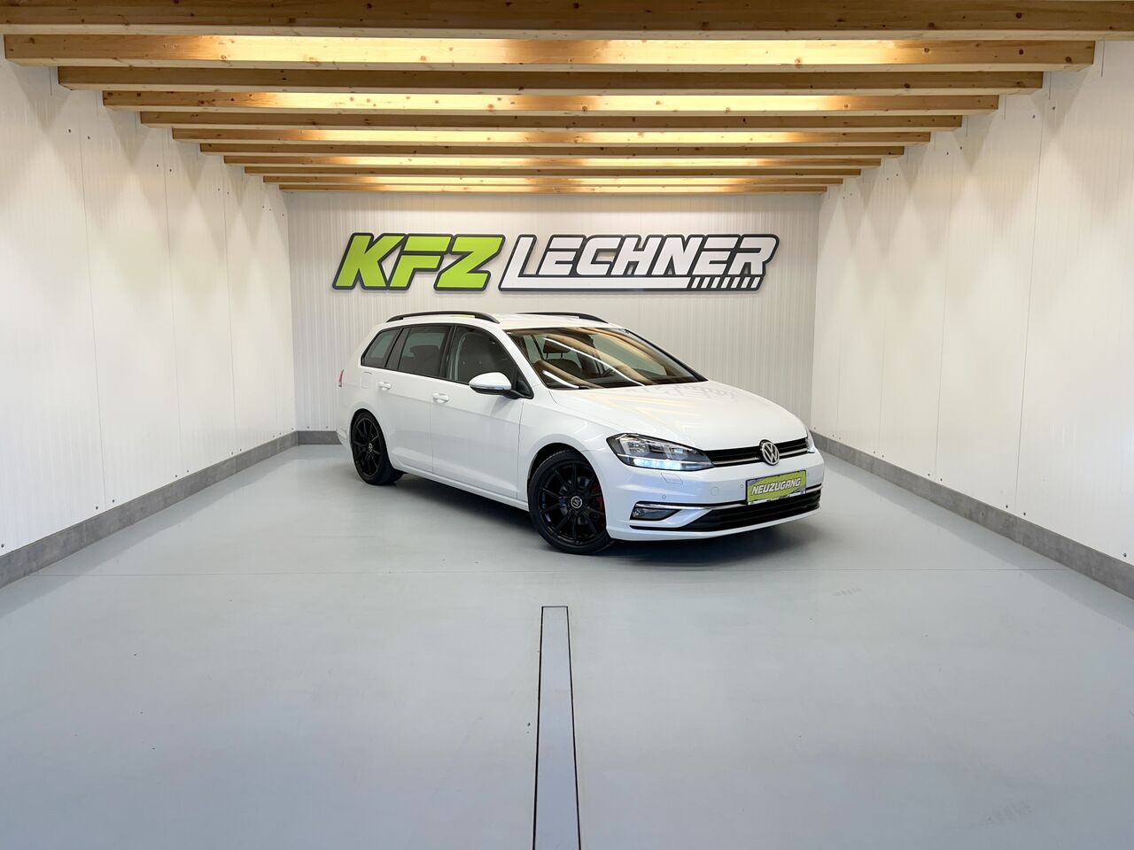 VW Golf Variant 1,0 TSI ''SITZH*ACC*AHK*CARPLAY*USB''