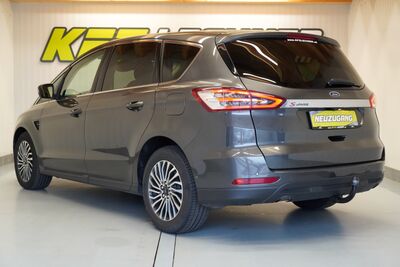 Ford S-MAX Gebrauchtwagen