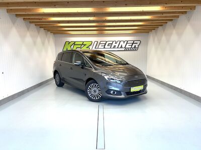 Ford S-MAX Gebrauchtwagen