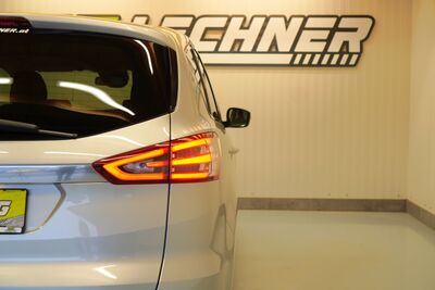 Ford S-MAX Gebrauchtwagen