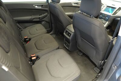 Ford S-MAX Gebrauchtwagen