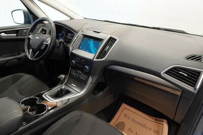 Ford S-MAX Gebrauchtwagen