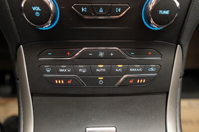 Ford S-MAX Gebrauchtwagen