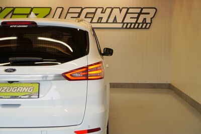 Ford S-MAX Gebrauchtwagen