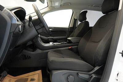 Ford S-MAX Gebrauchtwagen