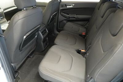 Ford S-MAX Gebrauchtwagen