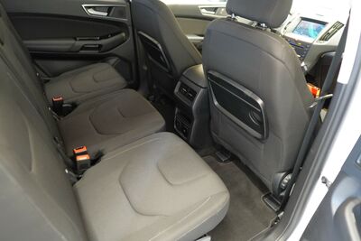 Ford S-MAX Gebrauchtwagen