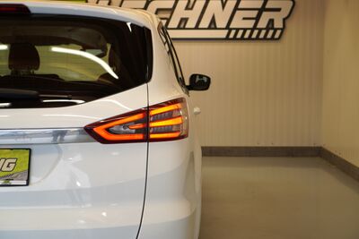 Ford S-MAX Gebrauchtwagen