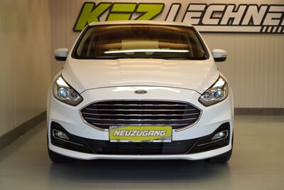 Ford S-MAX Gebrauchtwagen