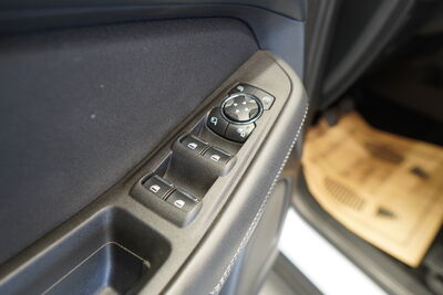 Ford S-MAX Gebrauchtwagen