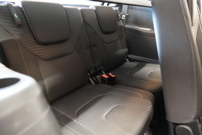 Ford S-MAX Gebrauchtwagen