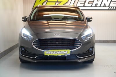 Ford S-MAX Gebrauchtwagen