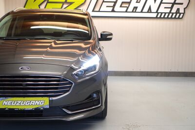 Ford S-MAX Gebrauchtwagen