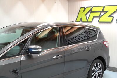 Ford S-MAX Gebrauchtwagen