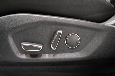 Ford S-MAX Gebrauchtwagen