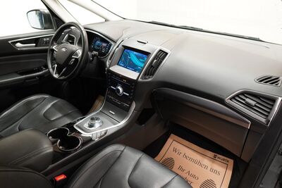 Ford S-MAX Gebrauchtwagen