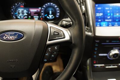 Ford S-MAX Gebrauchtwagen