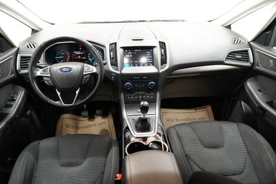 Ford S-MAX Gebrauchtwagen