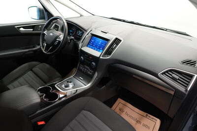 Ford S-MAX Gebrauchtwagen