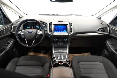 Ford S-MAX Gebrauchtwagen