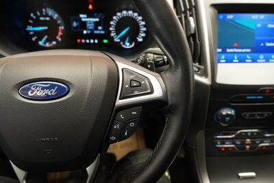 Ford S-MAX Gebrauchtwagen