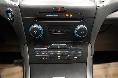 Ford S-MAX Gebrauchtwagen