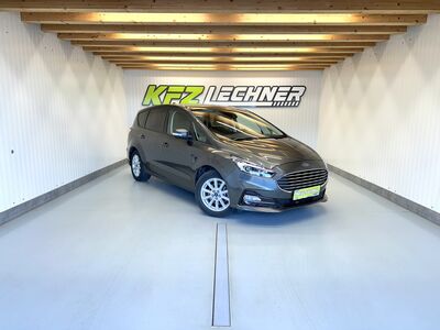 Ford S-MAX Gebrauchtwagen